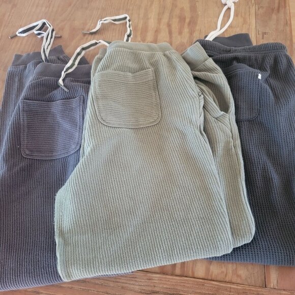 Lot of 3 Aerie Joggers Waffle Ribbed Corded Knit Large Gray Green + Bonus Hoodie - Picture 1 of 16